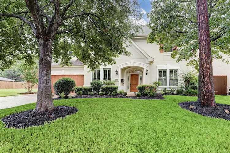 8303 Lorrie Dr Houston, TX 77025
