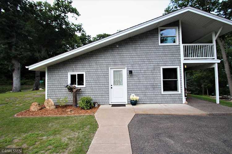 19235 Larkspur Marine On Saint Croix, MN 55047