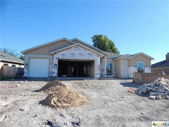 215 Slippery Elm Dr Nolanville, TX 76559