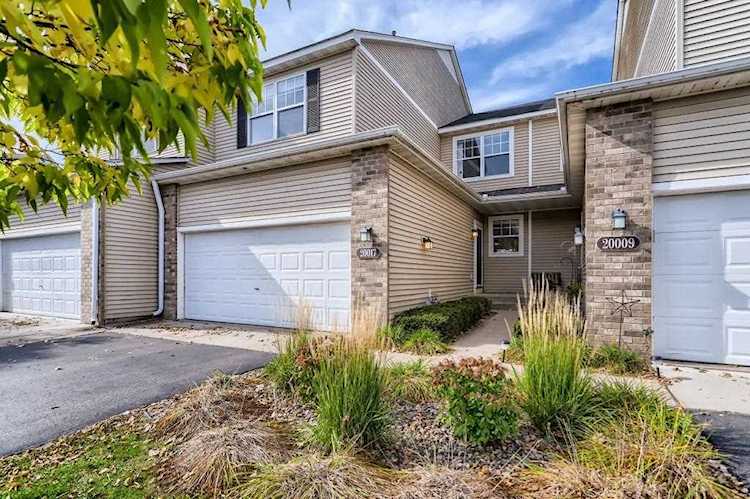 20017 Heathrow Way #102 Farmington, MN 55024