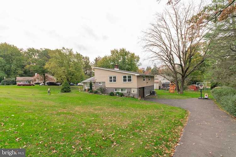 1500 W Church Rd Wyncote, PA 19095