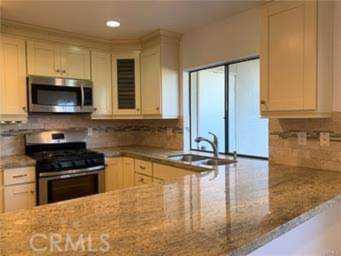 8877 C-214 Lauderdale Ct #99 Huntington Beach, CA 92646 | MLS OC21229626 Photo 1
