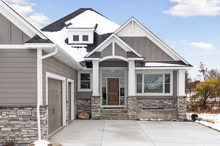 11250 Latrobe Lane N Lake Elmo, MN 55042