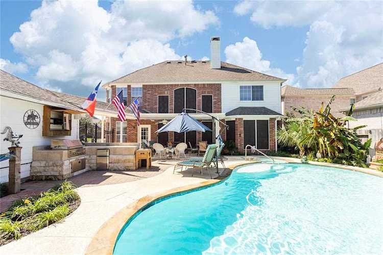 7927 Emerald Haven Dr Sugar Land, TX 77479