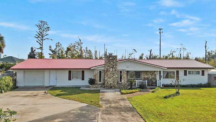 146 N Seneca Ave Panama City, FL 32404