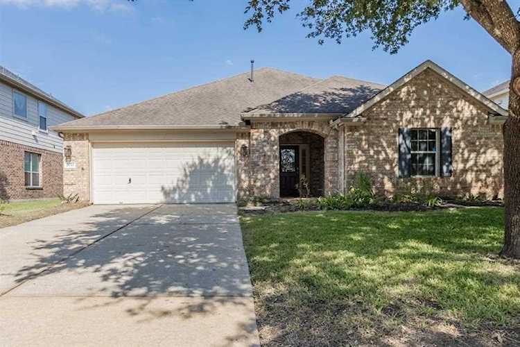 16714 Thorn Cypress Dr Cypress, TX 77429