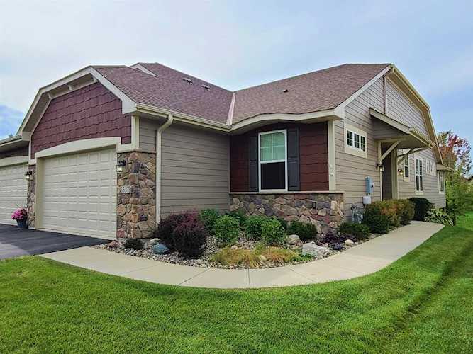 3537 Sawgrass Trail E Eagan, MN 55123