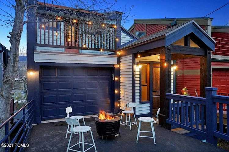 208 Woodside Ave Park City, UT 84060