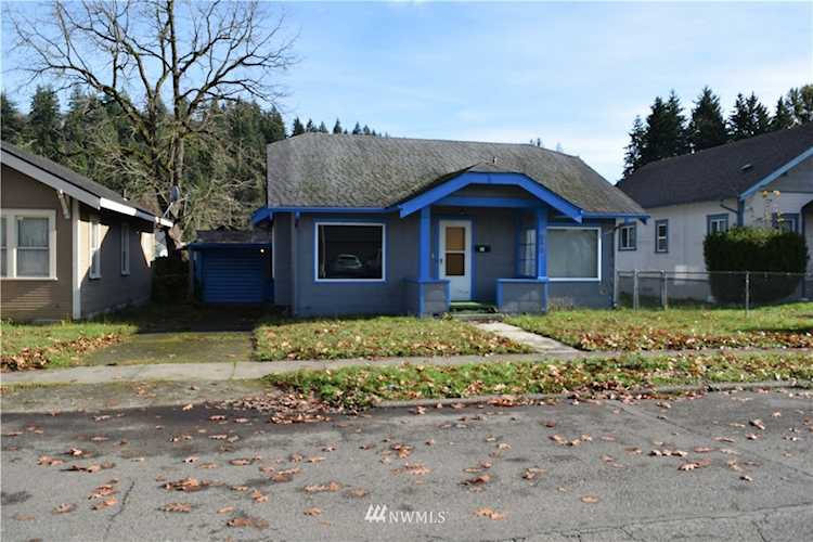 818 S Gold St Centralia, WA 98531