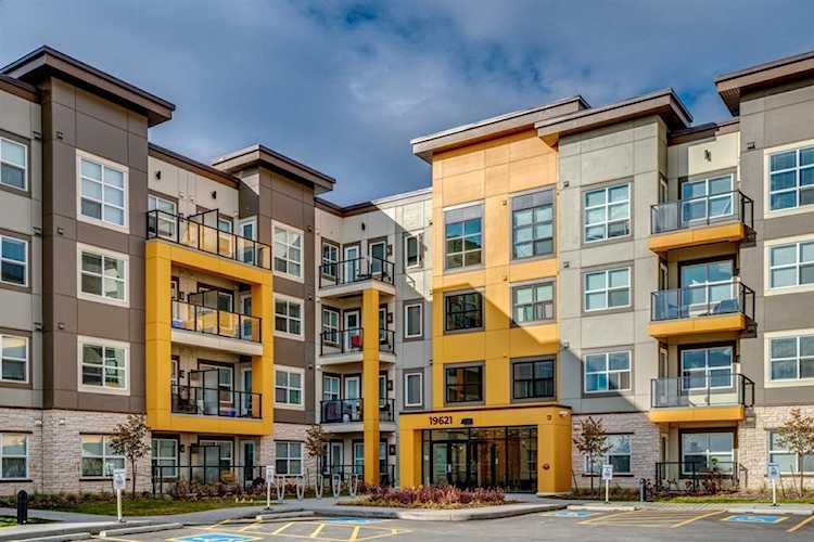19621 40 St SE #104 Calgary, AB O0O 0O0