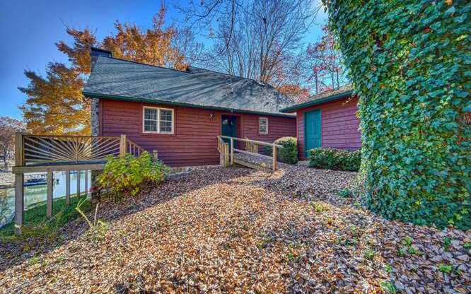 566 Sequoia Drive Hiawassee, GA 30546