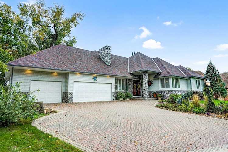 1505 Keller Lake Road Burnsville, MN 55306