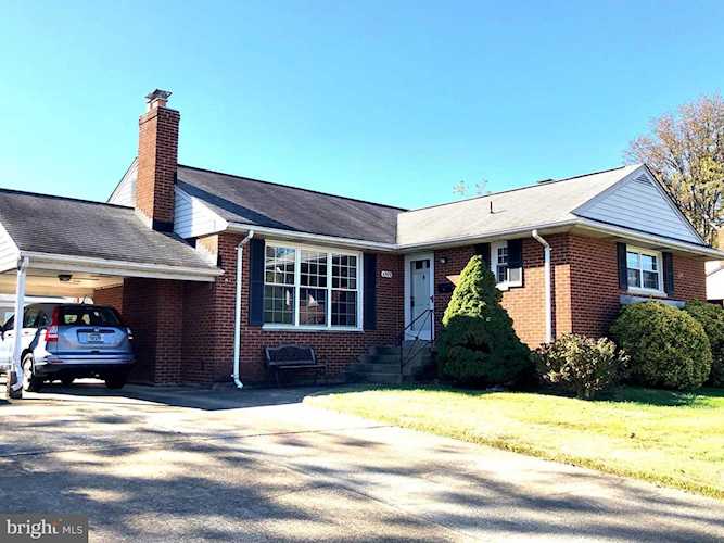 6909 Floyd Ave Springfield, VA 22150