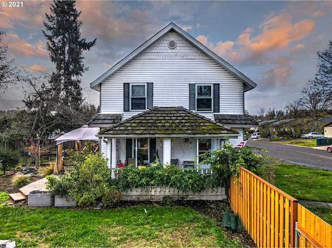 601 May St Molalla, OR 97038