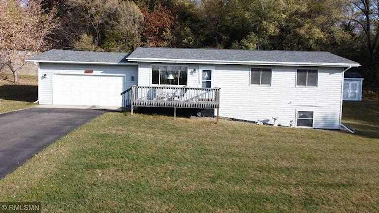 31400 Hemlock Drive Cannon Falls, MN 55009