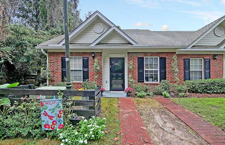 1341 Old Tabby Ln Mount Pleasant, SC 29464 | MLS 21027157 Photo 1