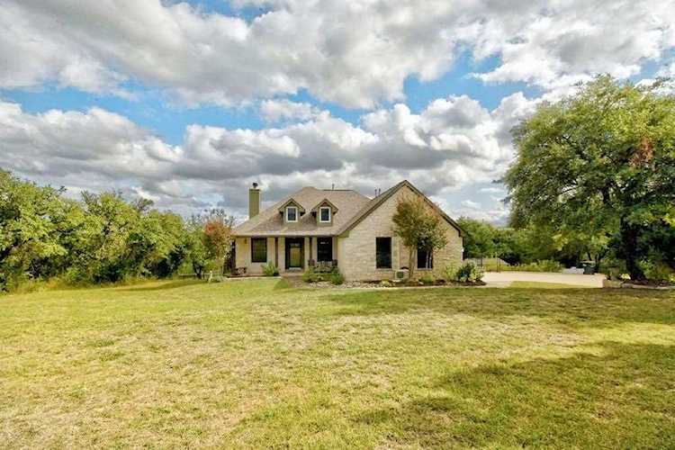4901 Creek Meadow CV Spicewood, TX 78669