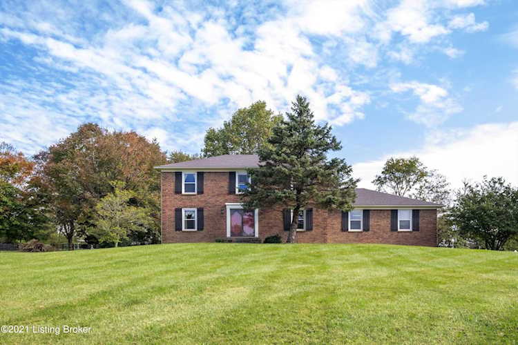 4209 Fox Ridge Rd Crestwood, KY 40014