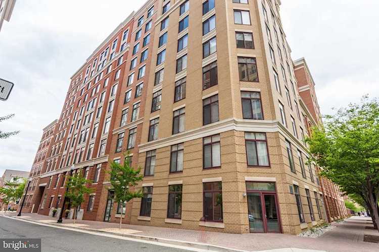 1201 Garfield St N #404 Arlington, VA 22201