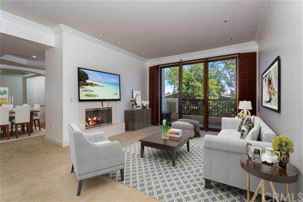 11847 Gorham Ave #201 Los Angeles, CA 90049
