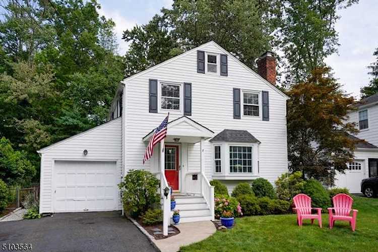 7 Lincoln Ave Chatham Boro, NJ 07928
