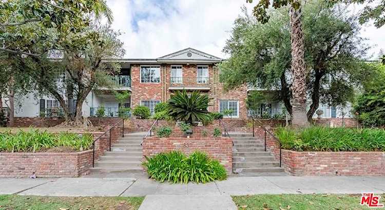 837 S Windsor Blvd #3 Los Angeles, CA 90005