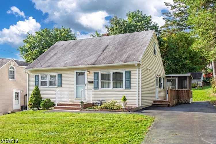 11 Duncan Ln Rockaway Boro, NJ 07866 | MLS 3746436 Photo 1