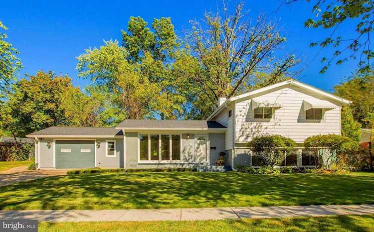 13707 Marianna Dr Rockville, MD 20853