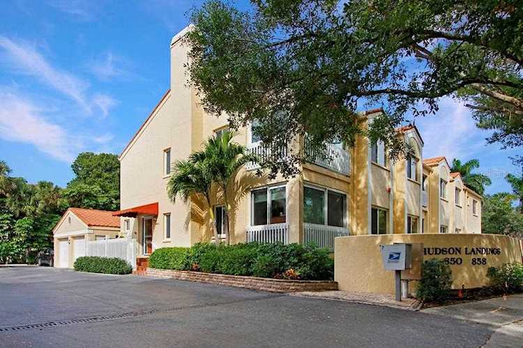 858 Hudson Ave #858 Sarasota, FL 34236