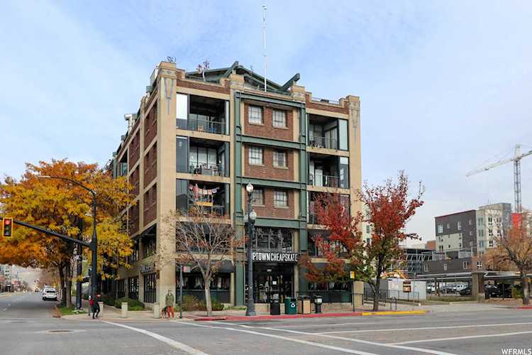 380 W 200 S Salt Lake City, UT 84101