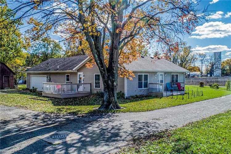 321 Shockley St Lizton, IN 46149
