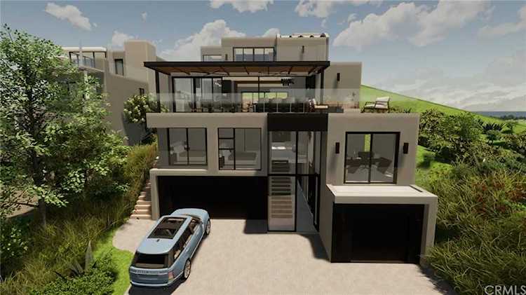 130 Avenida De La Paz San Clemente, CA 92672