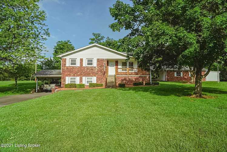 home for sale at 1060 Holiday Beach Ln Mcdaniels KY 40152 MLS 1588082