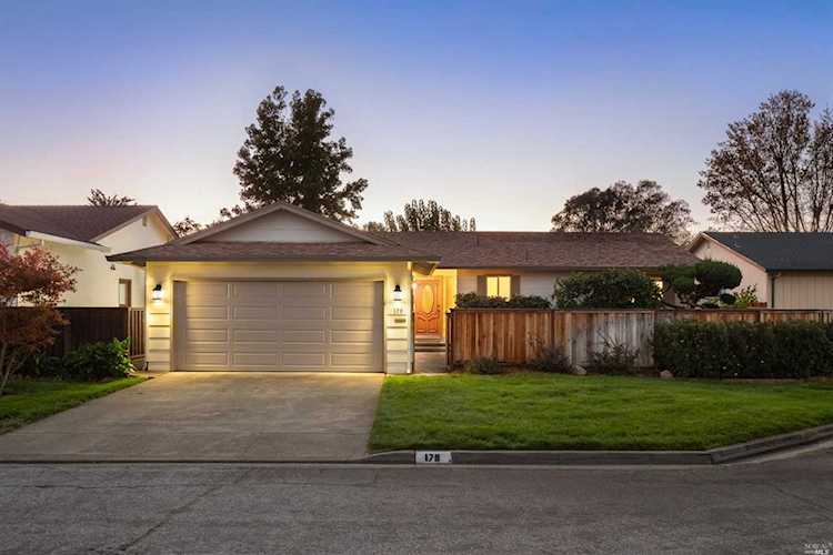 179 Temelec Circle Sonoma, CA 95476