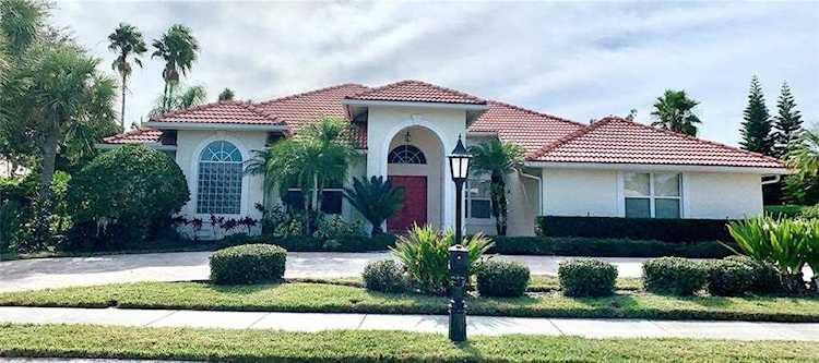 4174 Escondito CIRCLE Sarasota, FL 34238
