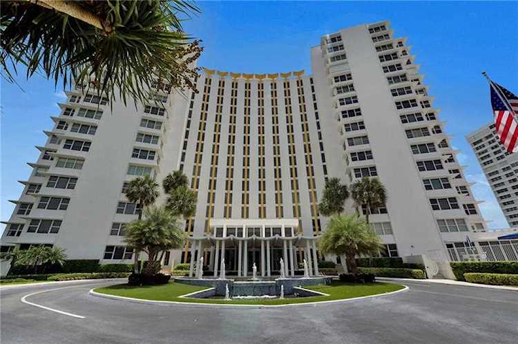 3900 N Ocean Dr #1C Lauderdale By The Sea, FL 33308