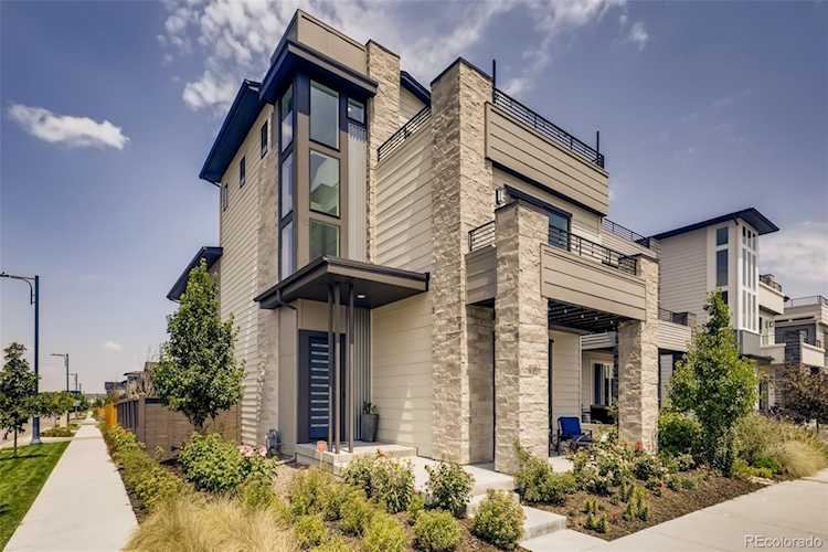 9351 E 59th North Place Denver, CO 80238