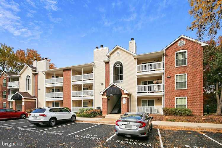 1538 Lincoln Way #302 Mclean, VA 22102