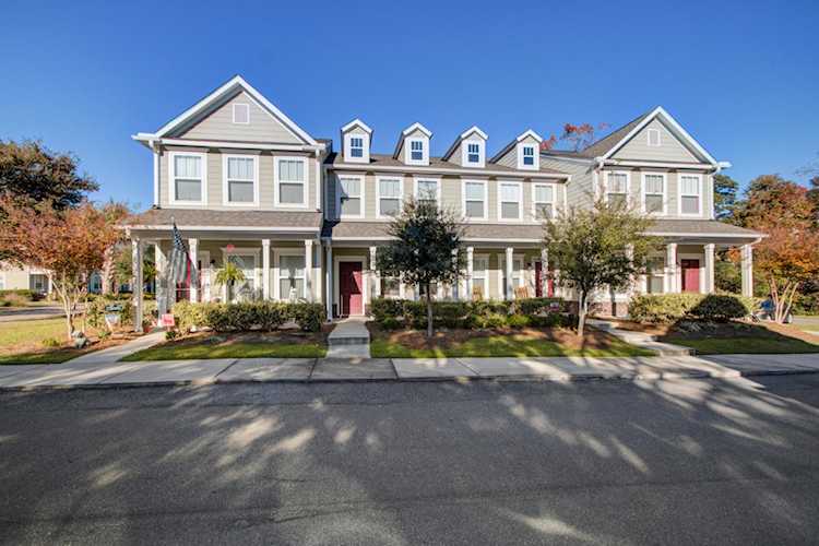 103 Bennett Ln Summerville, SC 29483