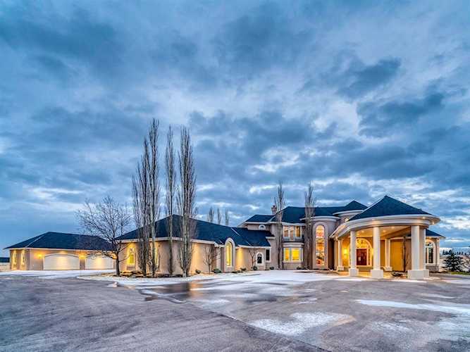 33130 Township Road 243 Rural Rocky View County, AB T3Z 2M6