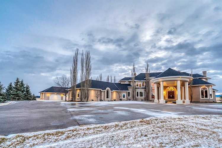 33130 Township Road 243 Rural Rocky View County, AB T3Z 2M6