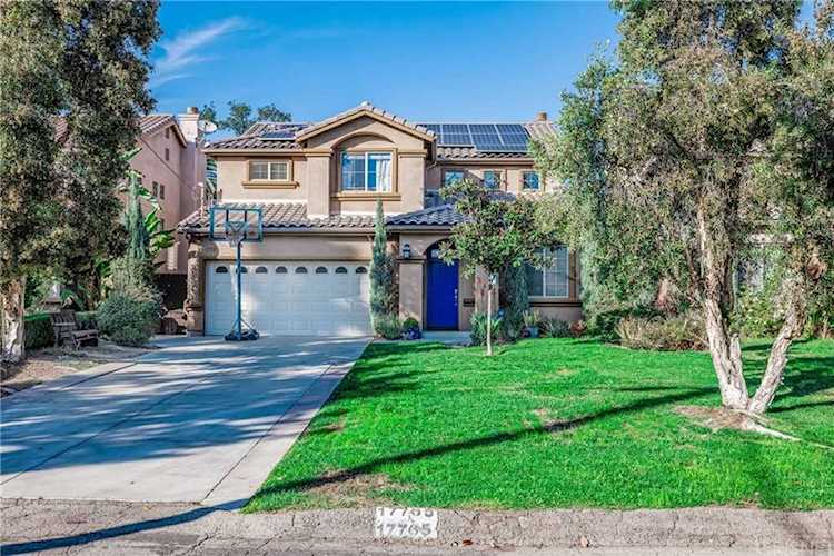 17765 Delano St Encino, CA 91316