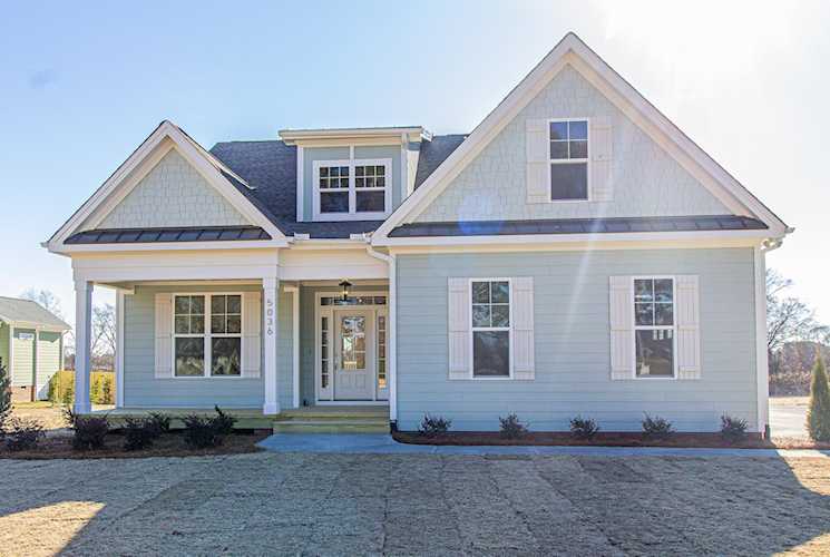 218 Prince Place Drive Fuquay Varina, NC 27526