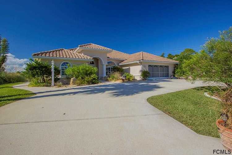 2 Cher Ct Palm Coast, FL 32137