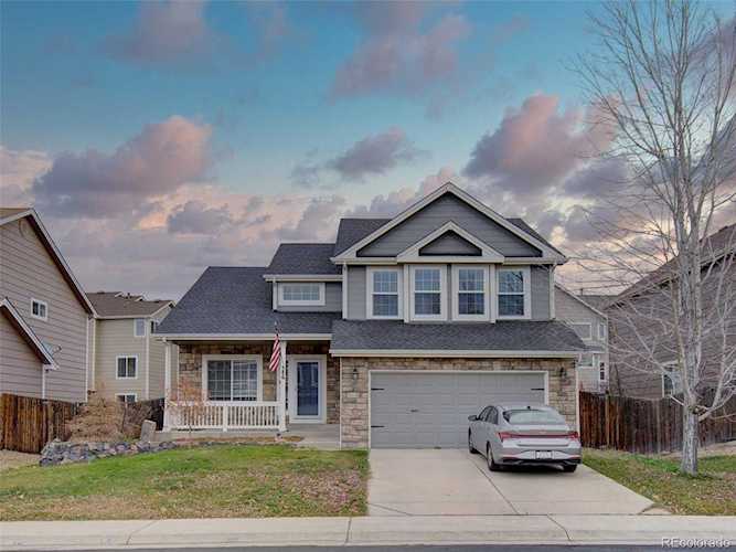 586 Hampstead Ave Castle Rock, CO 80104
