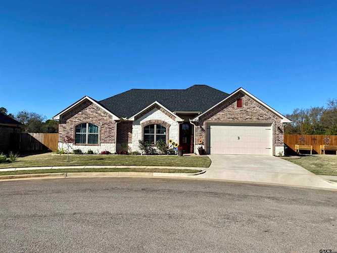 204 Patience Ave Lindale, TX 75771