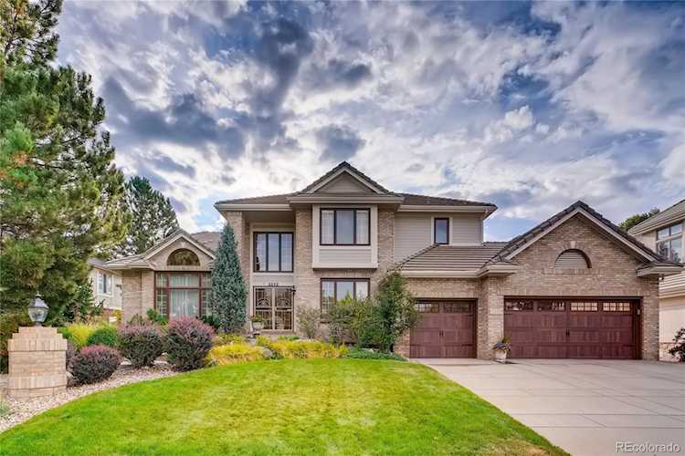 2232 S Queen St Lakewood, CO 80227