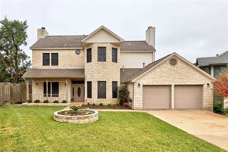 7305 Bluntleaf CV Austin, TX 78750