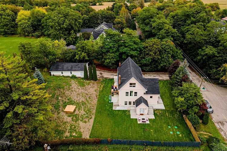 530 Whitevale Rd Pickering, ON L0H1M0