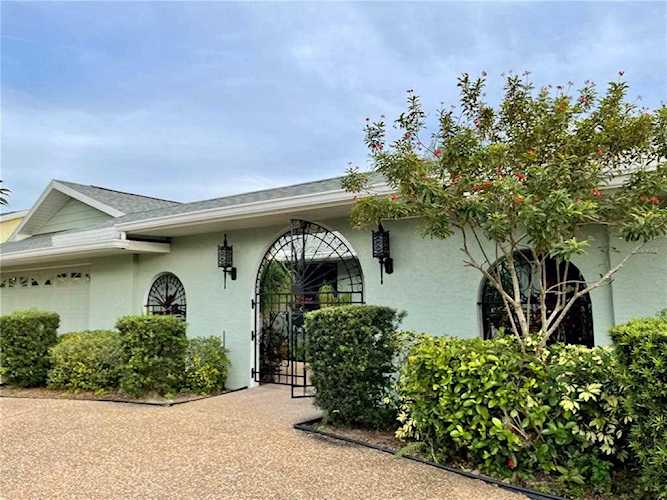 3856 Prairie Dunes Dr Sarasota, FL 34238